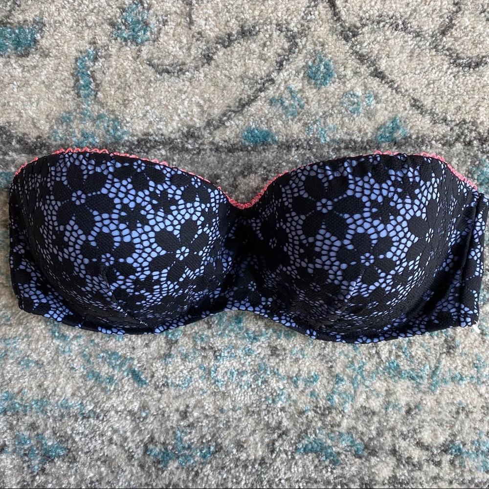 Victoria’s Secret The Flirt Bandeau 36D